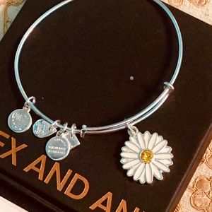 Alex and Ani Girl Power Daisy bracelet NWOT